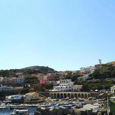 Al Centro Di Ustica Apartment Isola di Ustica