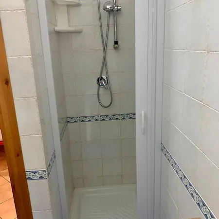 Al Centro Di Ustica